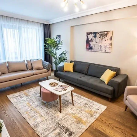 Full Near Osmanbey Metro Nianta Apartment